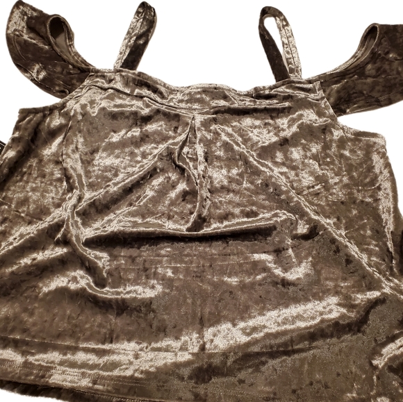 Bagatelle Crushed Velvet Cold Shoulder Top - Picture 6 of 13